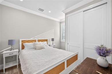 Are you dreaming of living in beautiful Naples and just a short - photo 22