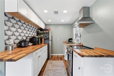 Welcome to an exceptional investment opportunity in a convenient - photo 25