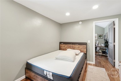 Welcome to an exceptional investment opportunity in a convenient - photo 27