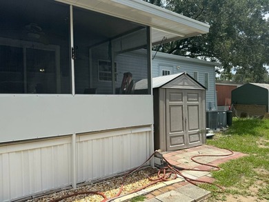 BIG REDUCTION!!!!EXCELLENT CONDITION !!!4 BD/ 2 BA / AC UNIT 4 - photo 33