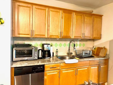 PENTHOUSE CONDO!!!! with Amazing Ocean Views! THESE UNITS DO NOT - photo 8