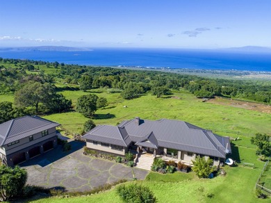 A truly rare offering in coveted Keokea. This exceptional - photo 4