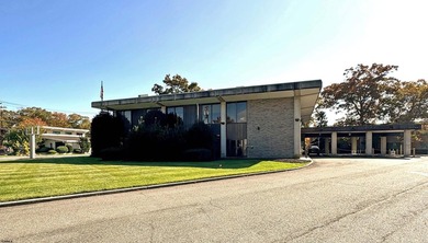 PRIME OFFICE BUILDING FOR SALE. Total building is approx. 15 - photo 8