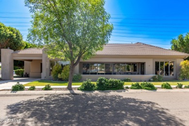 Lake Home For Sale in Gilbert, Arizona