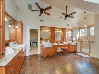One-Of-A-Kind Income-Producing Farm Estate! Welcome To A Truly - photo 18