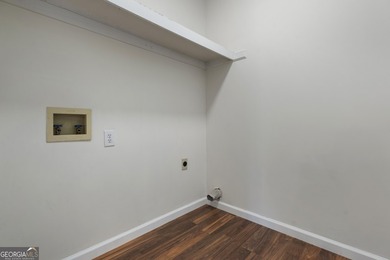 Spacious, stylish, and move-in ready! This beautifully updated - photo 19
