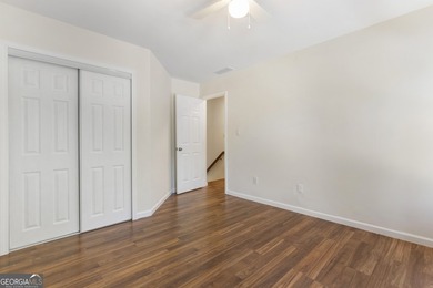 Spacious, stylish, and move-in ready! This beautifully updated - photo 21