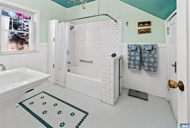 Built in 1923 & filled with nearly a century of stories, this - photo 21