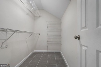 Spacious, stylish, and move-in ready! This beautifully updated - photo 33