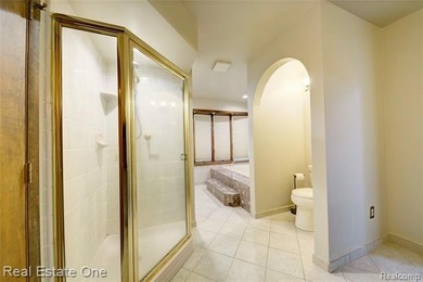 Welcome to 3125 Commerce Rd., in Milford Township! This - photo 34