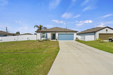 Stunning 2024-built Palmera model featuring a highly - photo 4