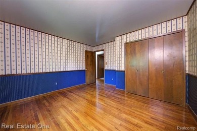 Welcome to 3125 Commerce Rd., in Milford Township! This - photo 41