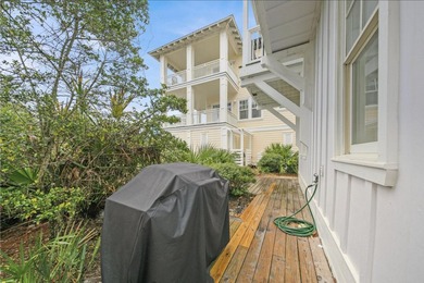 Welcome to your coastal retreat in the charming Summer's Edge - photo 50
