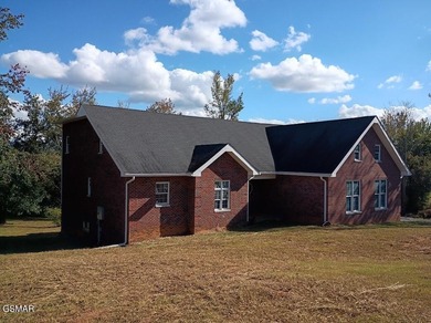 Douglas Lake Home Sale Pending in Dandridge Tennessee