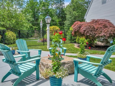 Killingworth CT - Stunning Colonial of 4072 sf. This 4 bedroom