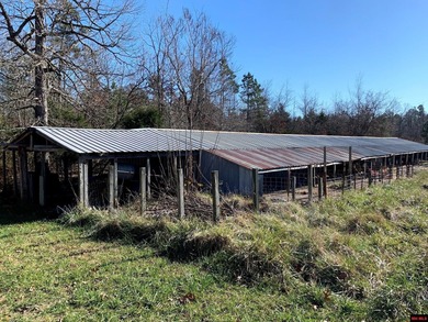 Great buy on a 2,000 sq ft home (3 bdrm/2 bath) fronting scenic