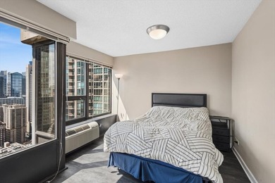 RARELY Available High Floor, SOUTH EAST Corner 2 Bedroom, 1 - photo 15