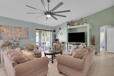 Spacious 3 bedroom, 2 bath CBS home offering just over 2,000 - photo 16