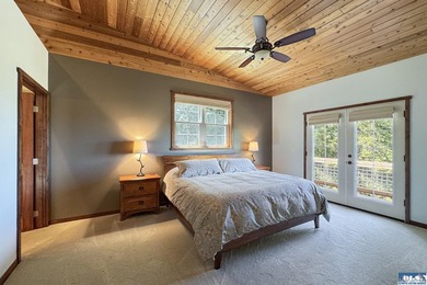 Welcome home to Tuscany North West! This beautiful custom home - photo 21