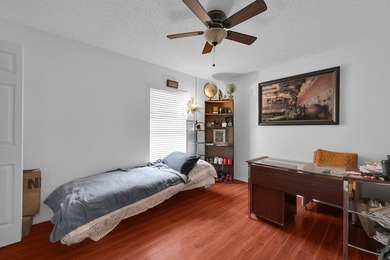 Spacious 3 bedroom, 2 bath CBS home offering just over 2,000 - photo 27