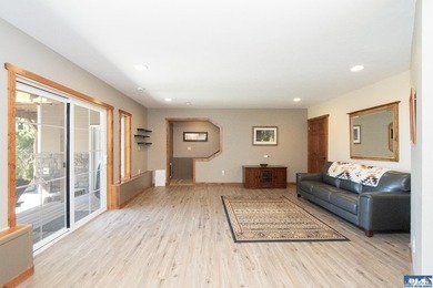 Welcome home to Tuscany North West! This beautiful custom home - photo 31