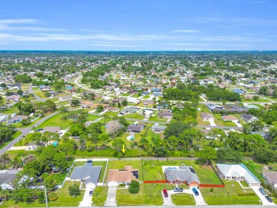 Spacious 3 bedroom, 2 bath CBS home offering just over 2,000 - photo 35