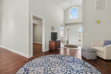 Beautifully maintained home in the desirable Turning Pines - photo 6