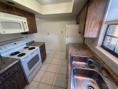 NEW LOW PRICE!!!! -- a quiet, well-kept 55+ community just - photo 3