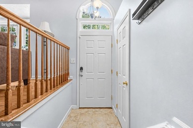 Welcome to 732 Streamside Dr, a beautifully maintained 3-bedroom - photo 4