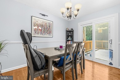 Welcome to 732 Streamside Dr, a beautifully maintained 3-bedroom - photo 9