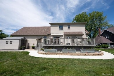 Welcome to 6321 Avenue B - a meticulously cared for home tucked - photo 12