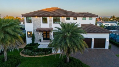 A spectacular custom waterfront estate with a clean California - photo 13