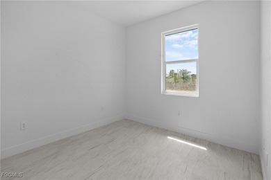 UPDATE this property is now fully rented with two tenants in - photo 17