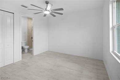 UPDATE this property is now fully rented with two tenants in - photo 20