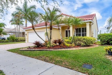 Stunning, move-in ready 3BD/2BA lakefront home offering peaceful - photo 2