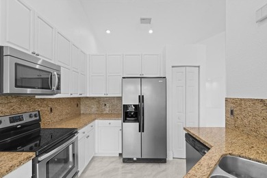 Stunning, move-in ready 3BD/2BA lakefront home offering peaceful - photo 6