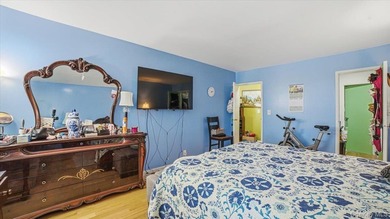 Welcome to this spacious 3-bedroom, 2-bathroom condo located on - photo 6
