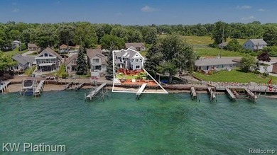 WELCOME TO LAKE LIFE AT ITS ABSOLUTE BEST ON LAKE ST CLAIR. THIS - photo 40