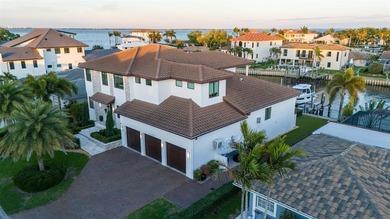 A spectacular custom waterfront estate with a clean California - photo 48