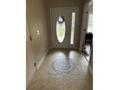 Bring your clubs and enjoy low-maintenance townhome golf course - photo 3