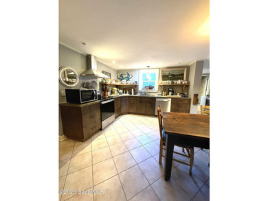 Located in the highly desirable Glynn Haven Estates Neighborhood - photo 12