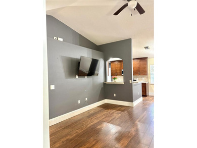 Beautiful 3-bedroom, 2-bath home built in 2001 offering 1,504 sq - photo 4