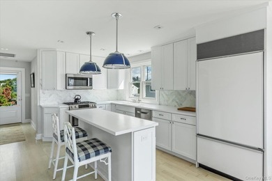 Experience the ultimate in North Fork waterfront living at this - photo 9