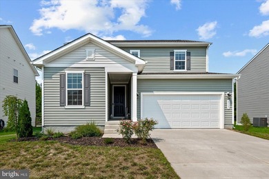 Why wait for new construction? This beautifully maintained - photo 1