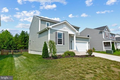 Why wait for new construction? This beautifully maintained - photo 3