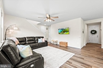 Why wait for new construction? This beautifully maintained - photo 9