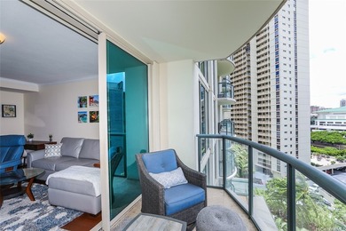Beautiful unit with peaceful mountain and city views. Unit - photo 3