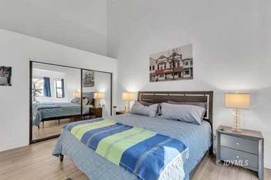 This lovely home is only 5 minutes away from the center of town - photo 34
