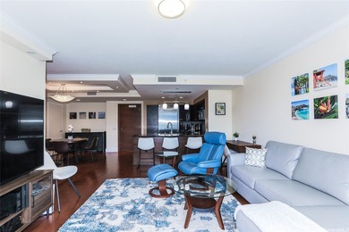 Beautiful unit with peaceful mountain and city views. Unit - photo 9
