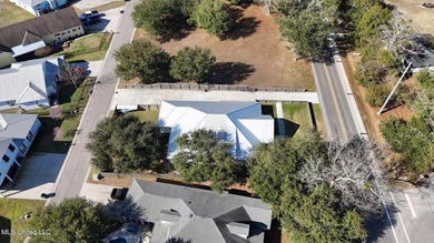 Modern farmhouse elegance meets Gulf Coast living. Step into one - photo 40